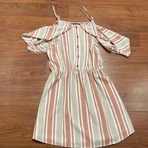 J for Justify Women’s summer dress size Med - Picture 1 of 5
